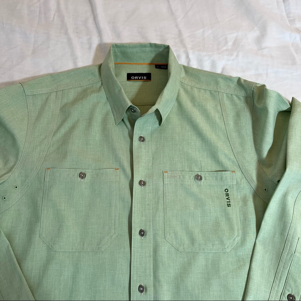 Orvis Men's Green Casual Button Down Shirt - Picture 7 of 13